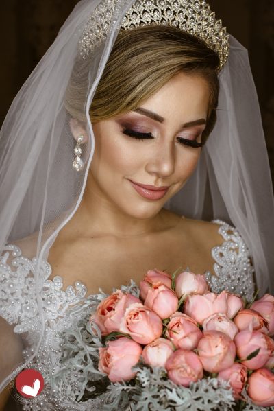 SUZANA LIMA MAQUIADORA – CURSO DE MAQUIAGEM PROFISSIONAL EM NOIVA EM CURITIBA